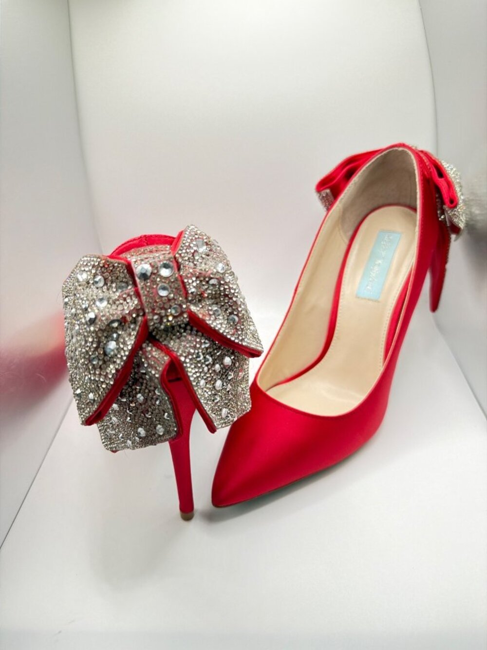 Betsey Johnson Red Satin Heels Rhinestone Bow Pointed Toe Pumps Size 7.5